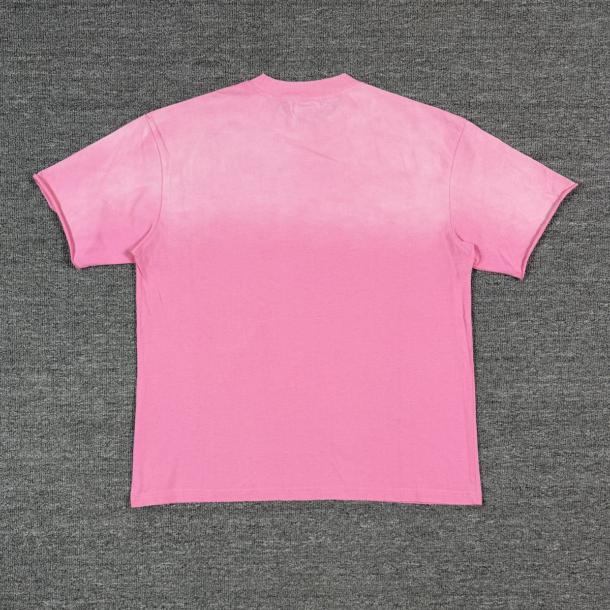 DUAA Soccer Player Graphic T-Shirt - Pink