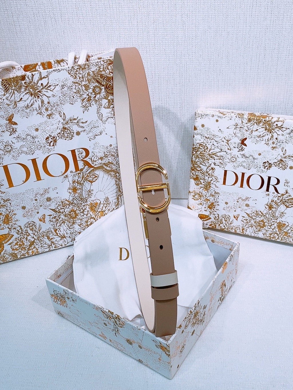 DIOR 25S BELT 20 MM IN LIGHT BEIGE BROWN CALFSKIN 572903
