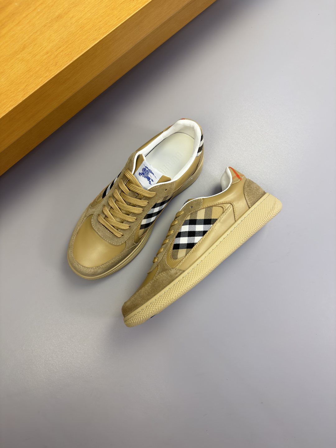 Burberry Check-Panel Low-Top Sneakers