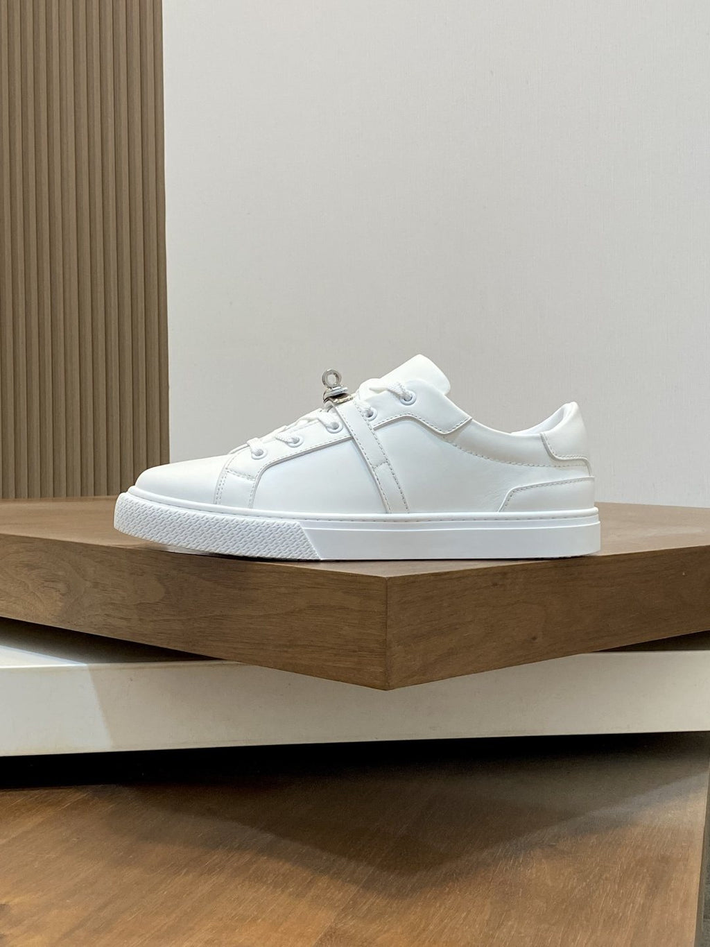 Hermes Men's Low-Top Lace-Up Sneakers